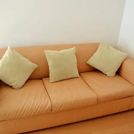 One-bedroom Sunny Holiday-eh Apartament *